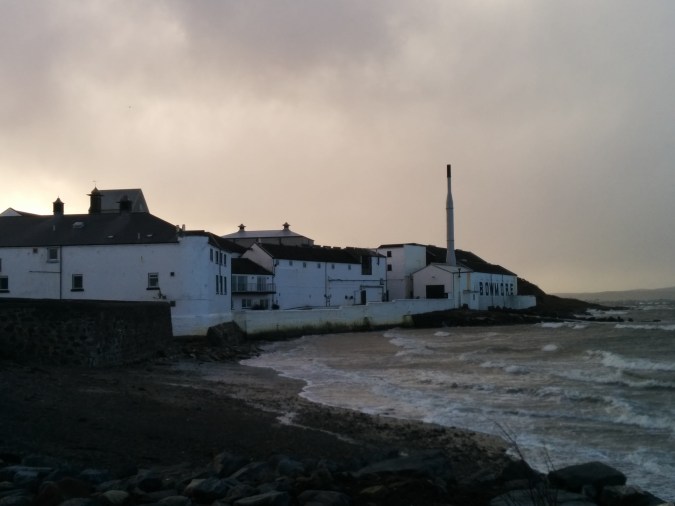 The distillery is located on the southern shore of Loch Indaal and is also exposed to the sea.