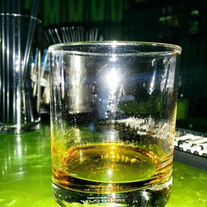 Aberlour A'Bunadh, served in a standard whisky tumbler.