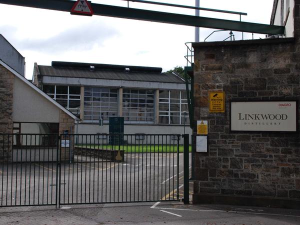 linkwood_distillery_gates_grande